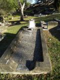 image of grave number 379459